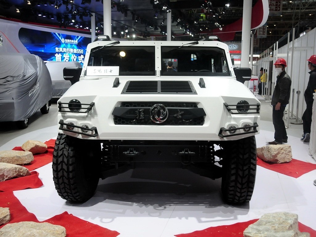 DongFeng Brave Soldier EQ-2040